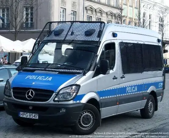 Kierowała za 58 km/h ponad limit w Nowogrodzie. Policja zatrzymała prawo jazdy
